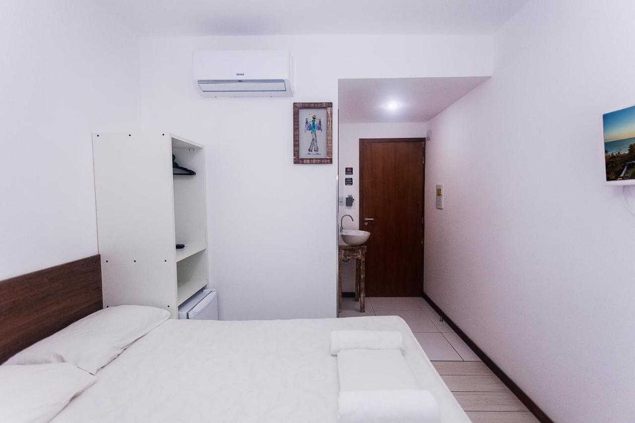 Economy Apart Natal Bagian luar foto