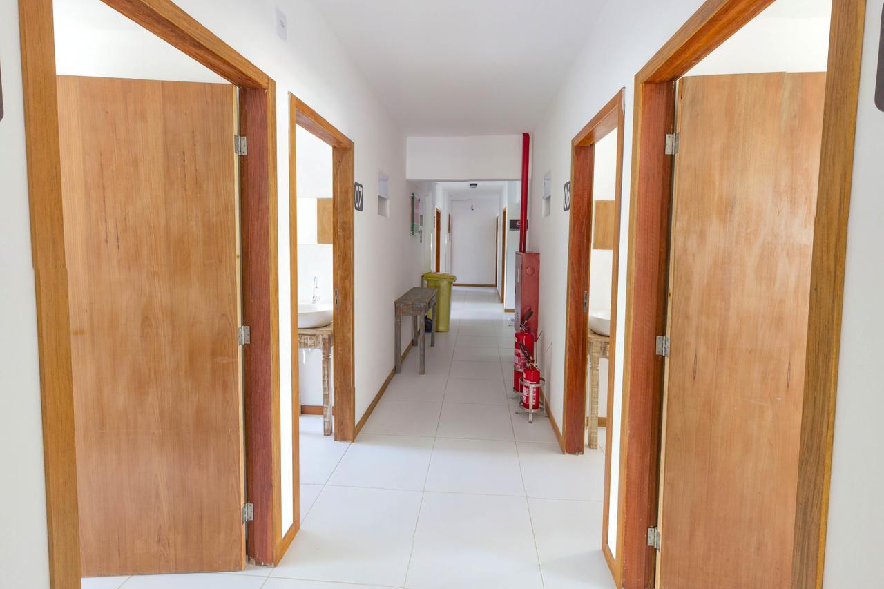 Economy Apart Natal Bagian luar foto