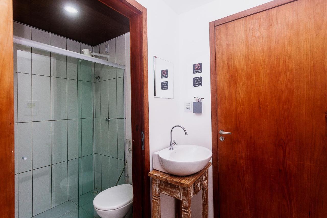 Economy Apart Natal Bagian luar foto