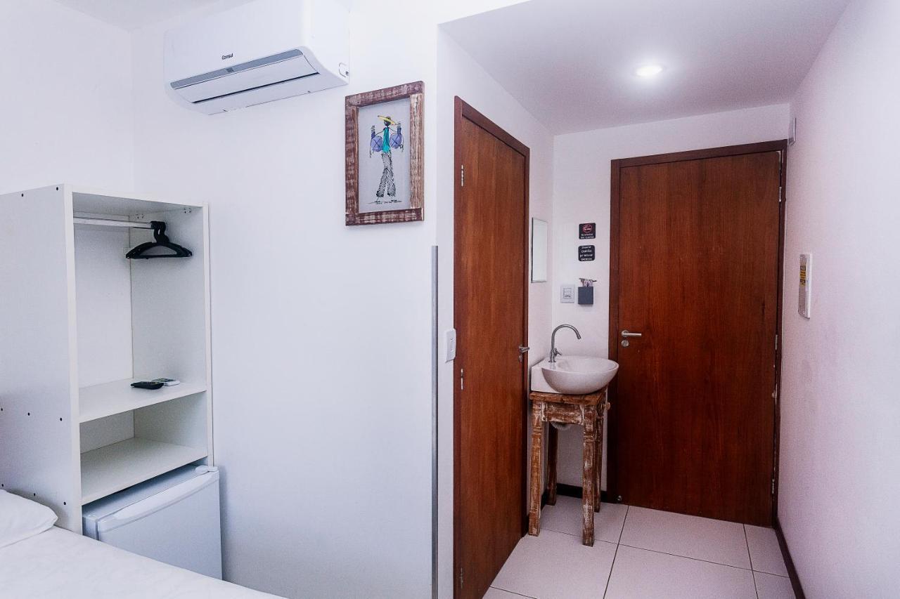 Economy Apart Natal Bagian luar foto